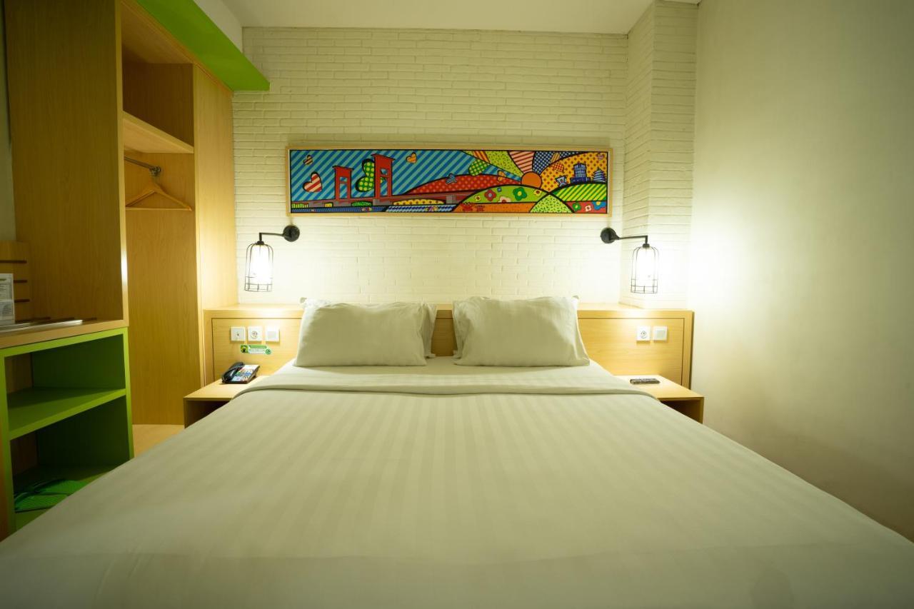 Maxonehotels.Com At Vivo Palembang Exterior foto