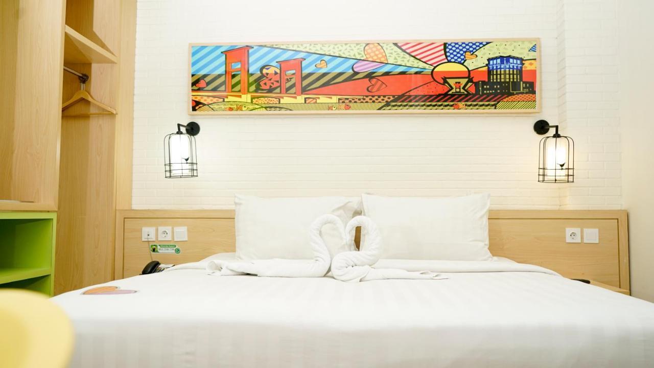 Maxonehotels.Com At Vivo Palembang Exterior foto